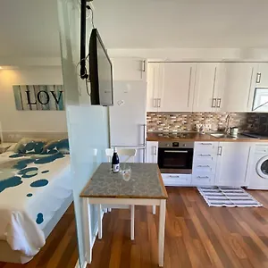 Bonito Estudio Playa Jardin Apartamento